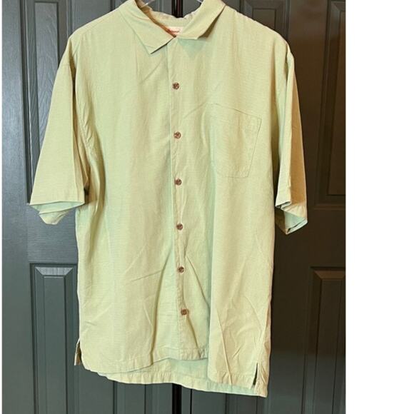 Tommy Bahama Men’s Celery Green Silk Short Sleeve Button Down Size Large - Picture 1 of 5